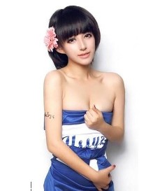 中学生拍校服性感写真惹v校服性感胸美女图片图片比基尼大图片