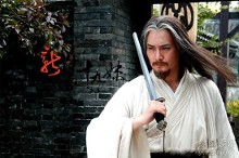 《新<em>甘十九妹</em>》爆王雨老年照 网友直呼正气逼