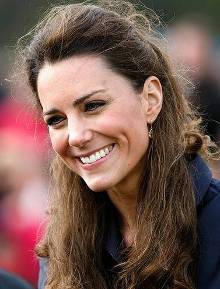 凯特王妃<em>头发干枯</em>毛躁高价护理 预约最贵发型