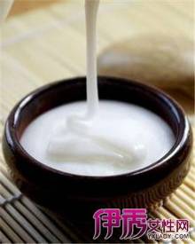 <em>怎样</em>才<em>能让头发</em>长得快 教你呵护出飘逸的长长