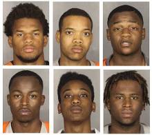 美国6男子轮奸15岁<em>少女</em> 每人获1600多年<em>监禁</em>