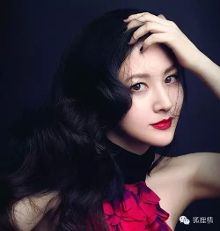 28-40岁女人怎样穿衣打扮才显出你应有的气质