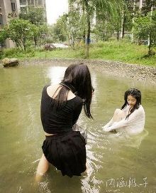 今日精选段子:<em>泡妞</em>,我一次就来五个!-自媒体频