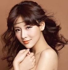 夏日齐来剪<em>头发</em>吧!把<em>头发剪到</em>齐肩原来可以这