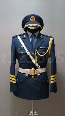 大国仪仗--中国人民解放军三军仪仗队礼服