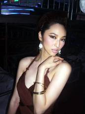 体态惹火姿态诱人 吴佩慈妖艳照丰乳<em>肥臀</em>(图)-