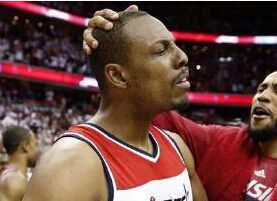 高级黑:中超杨智晃晕巴甲前MVP 火箭终组三巨头