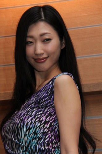 坛蜜自嘲不满《半泽》演技 曾与恋人玩SM