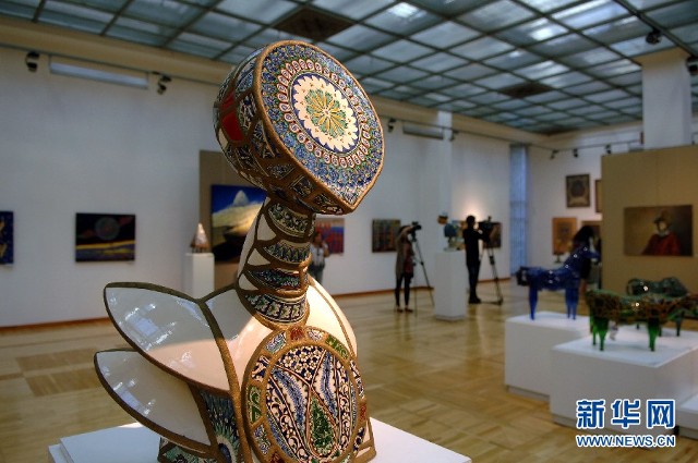 独家:实拍哈萨克斯坦别样艺术展【高清(组图)