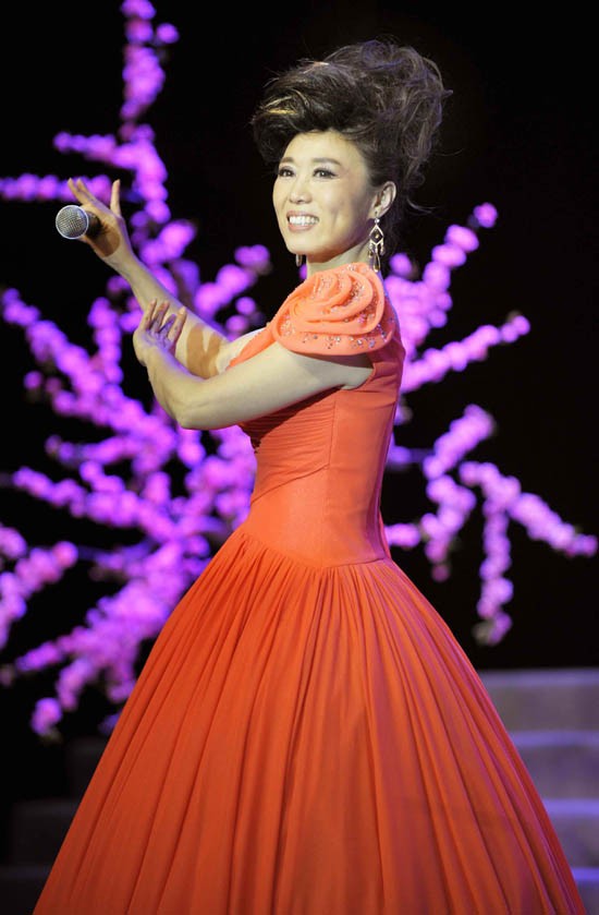 吴琼新戏化身复仇女神 为新戏北京现身选角(图)