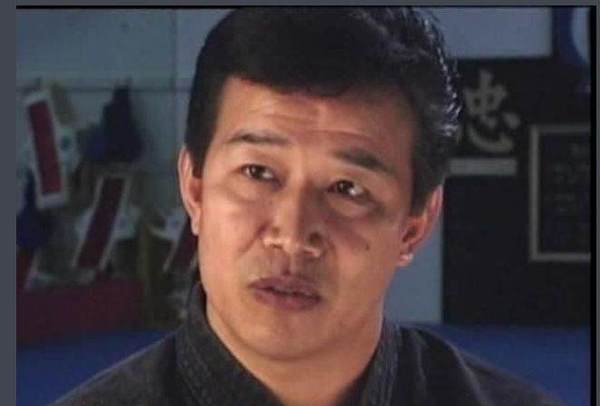 谭道良在韩国学习跆拳道,17岁时即成为教练,1970年到台湾创办中华