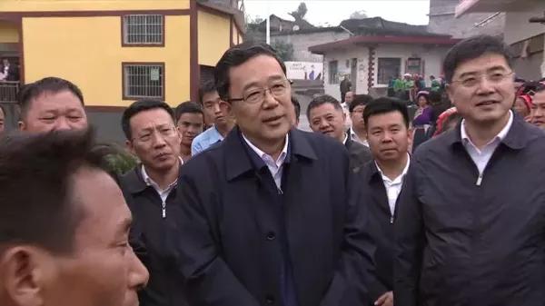 孙志刚在黔西南州晴隆县三宝彝族乡蹲点调研时强调