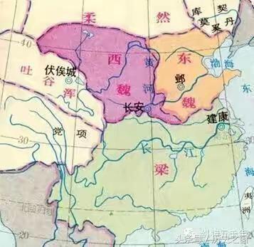 公元350年,原为后赵大将的冉闵趁后赵政局混乱,杀害后赵末代君主石鉴