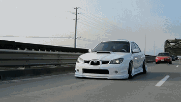 我们都渴望拥有一辆炫酷的改装车 它可以是低趴范… 不过,好消息来啦