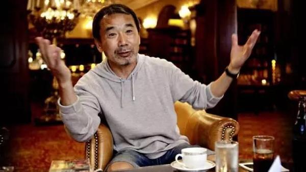 鲍勃·迪伦获诺贝尔文学奖,村上春树在谈论什么