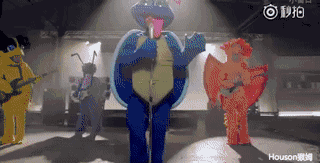 自己歪瓜裂枣的吐舌造型的心理阴影面积) ▼ 就是maroon5恶搞pokemon