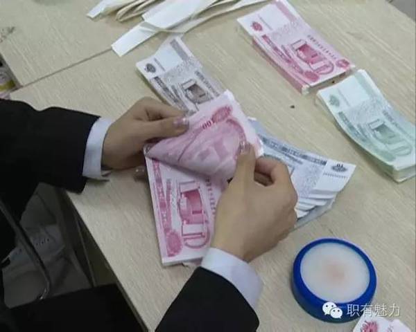 点钞手法分解图图片