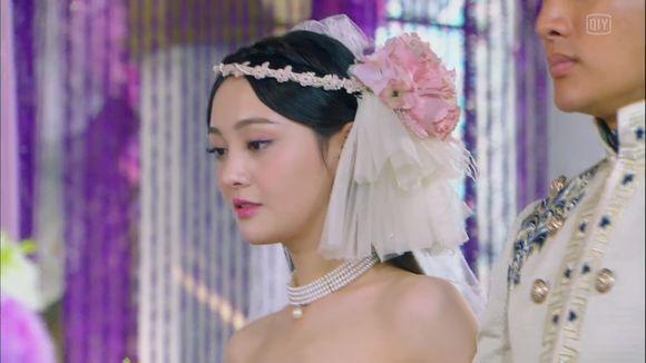 郑爽终于结婚了,身穿婚纱美极了