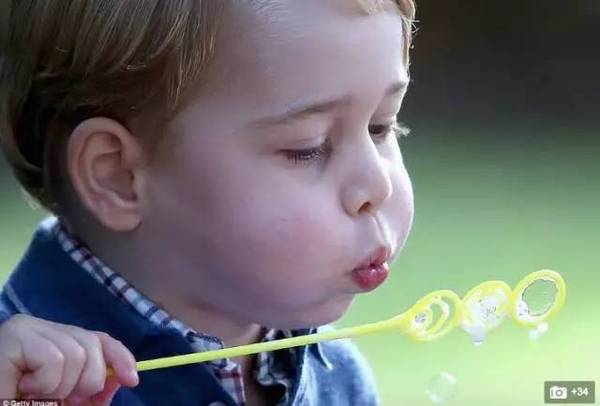 儿童小视频公主小王子 a6xvpp27196023207668.jpeg