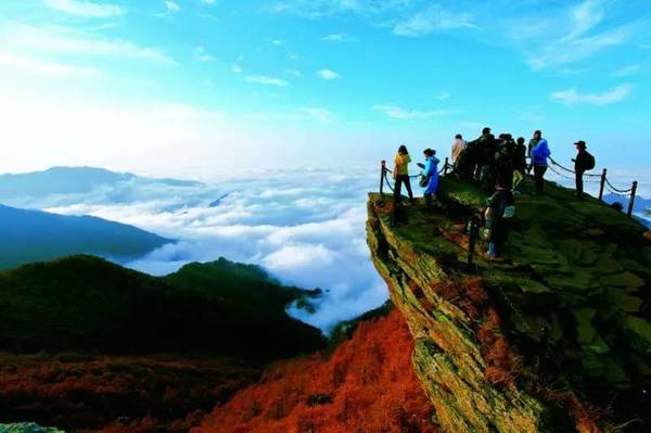 太白山人口_太白山风景图片