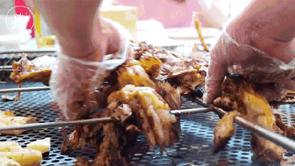 武汉首家室内蒙古包烤全羊横空出世!