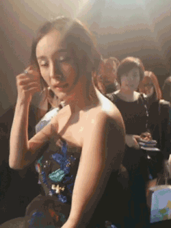 250_333 竖版 竖屏 gif 动态图 动图