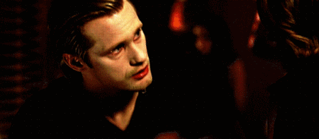 万圣节妆容の复古红唇碰上吸血鬼