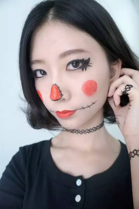 妆容二:吸血鬼