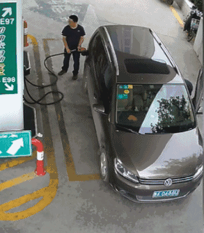 【福利】老司机瞬间被你吓弯.