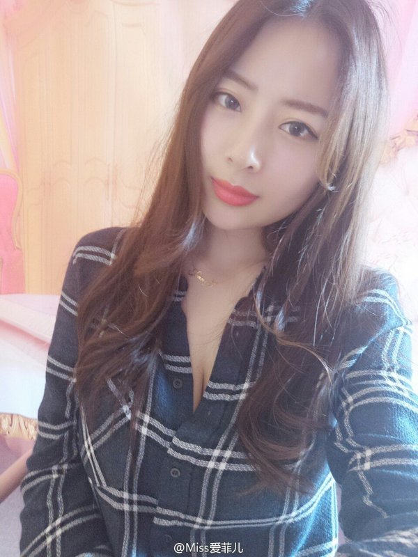 网红直播推广排行榜~花椒女主播 Miss爱菲儿