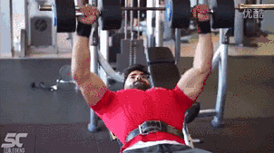 男人也爱互摸胸肌?大胸弟真会玩儿!