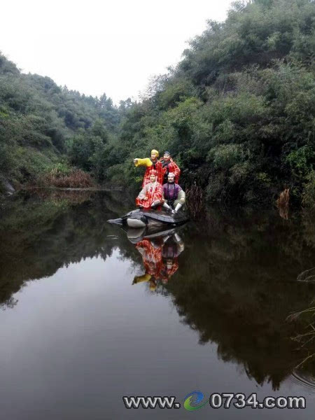 衡山白果镇人口_衡山白果图片