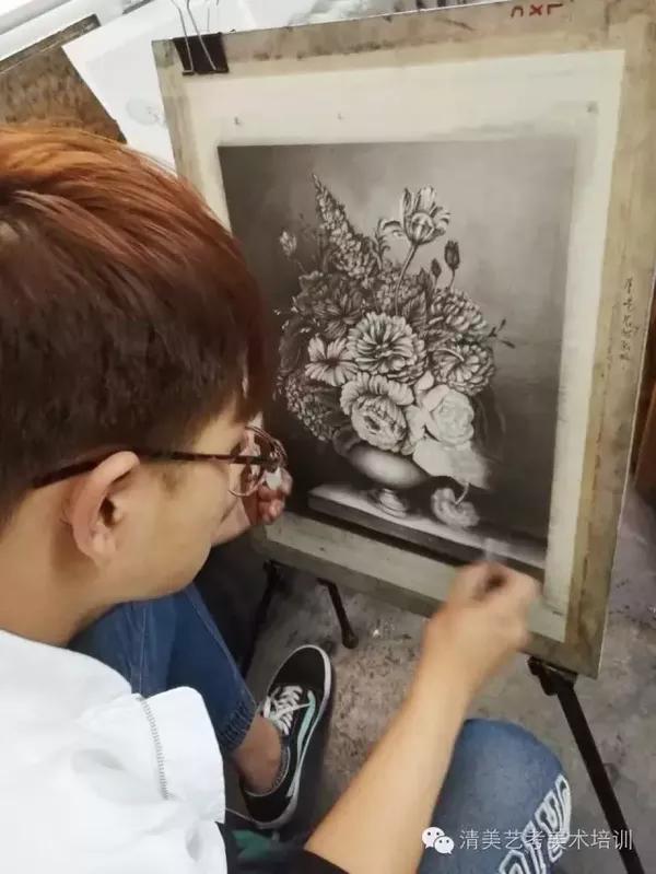 清美艺考2017级基础二班学生练习作品展