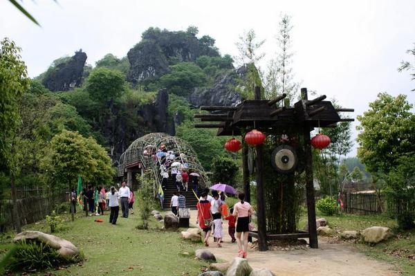 蓝田瑶族风情园门票带你领略瑶族风情