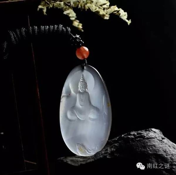 南红冰飘雕刻佛像,清雅脱俗写意佛禅艺境