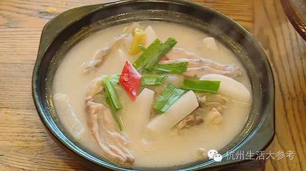 酸鸭掌炖萝卜孕妇可以吃虫草花猪肚鸡吗图片