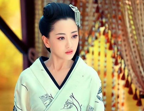 什么馅媚成语_媚薬美女叫什么名字