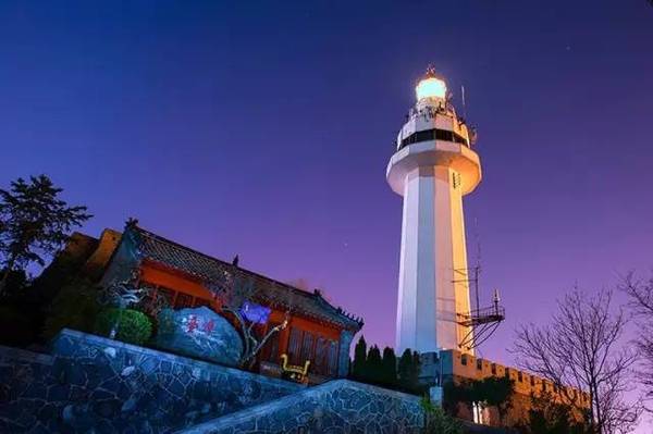 烟台山灯塔