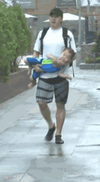 kbs综艺《超人回来了》中三胞胎之一的 咕咕 宋民国