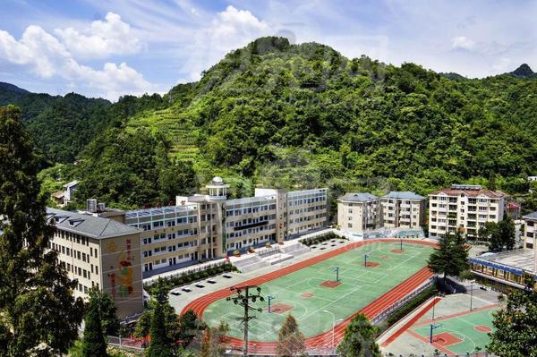 湖北有多少人口2017_湖北地图(2)