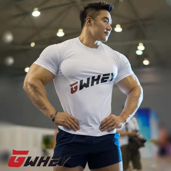 光影艺术,肌肉视觉,瞳孔的燃点—访muscle bro 乌鸦