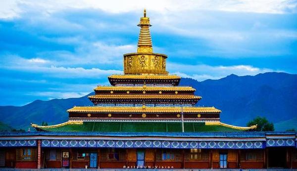 简谱的寺院_寺院图片唯美(2)