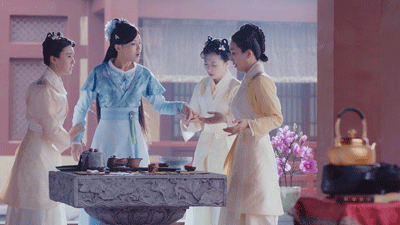 《锦绣未央》首播收视0.6,而唐嫣又被通稿艳压了