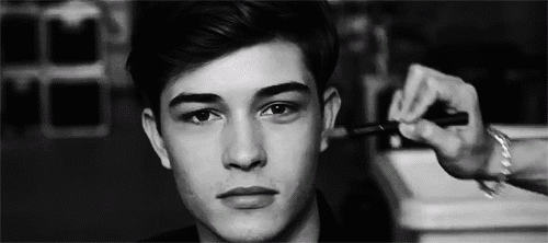 90后巴西男模,在雅痞与小清新之间自由切换