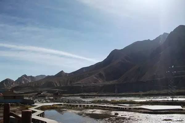 格尔木市海拔高度多少米 a2b56p8094031981325.jpeg