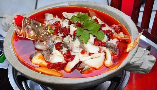 秋冬热卖菜品——石锅鱼的详细做法