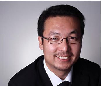四,方形脸的面相 这样面相的人额角阔而饱满,额部看上去如一个横放着