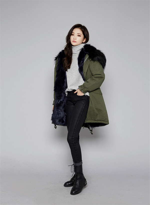 最近很火的女生冬季外套 a6v7ow2553410300325.jpg