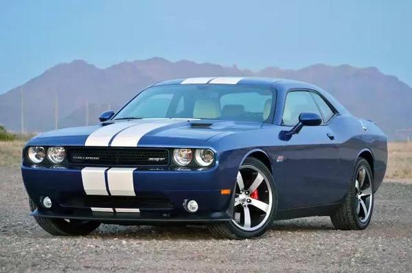 dodge challenger