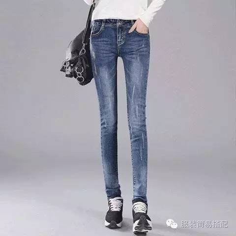 怎么挑选牛仔裤的面料 a80xgb6936305931325.jpeg